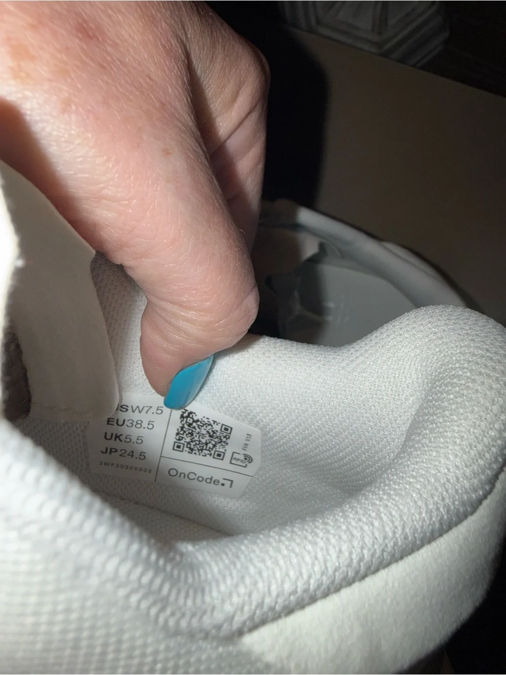On Cloudpulse Next – Women’s Size 7.5 (White/Ice) BRAND NEW - Picture 9 of 10